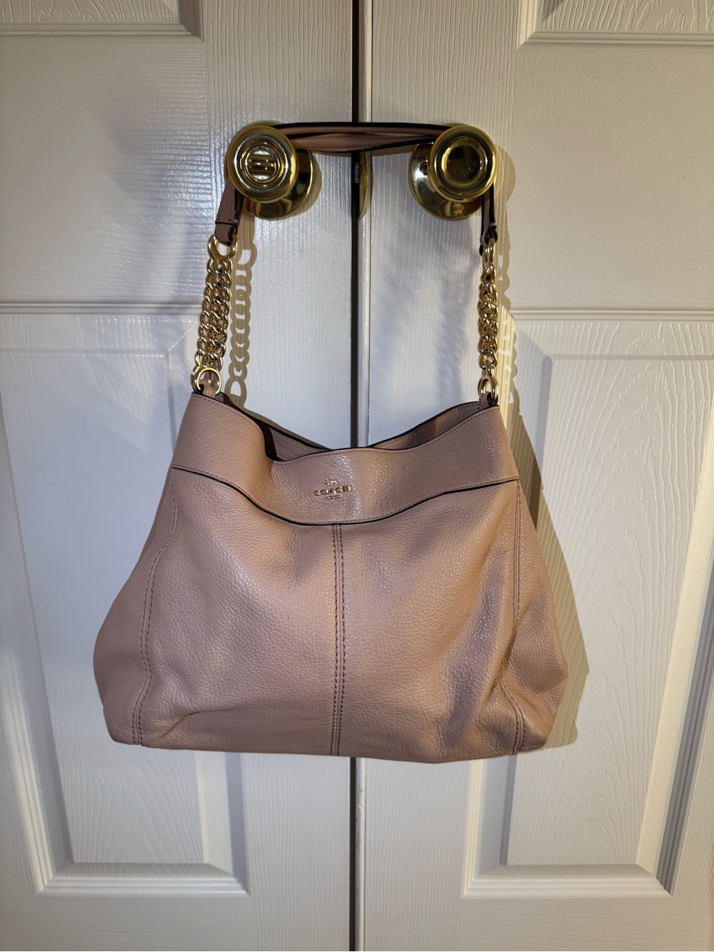 Coach Pebbled Leather Shoulder Bag in Dusty Rose with Gold Chain